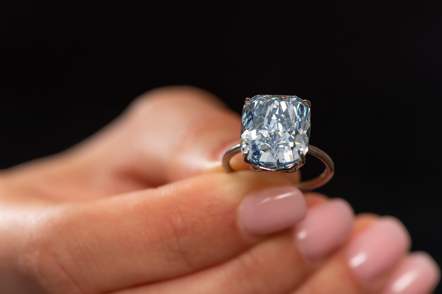 GENEVA, SWITZERLAND - MAY 8: The Mediterranean Blue Diamond (Est. USD 20 million) is being displayed as the Sotheby's unveiled this morning a selection of its top lots, representative of its Luxury Sales week in Geneva which officially opens tomorrow with an exhibition of all the lots going under the hammer staged at the Mandarin Oriental hotel running until Monday 12th May. The unveiling showcased pieces from Sotheby's four main Geneva Luxury Sales this season, namely the Important Watches live auction taking place on Sunday 11th May and the High Jewellery live auction which will take place on Tuesday 13th May, headlined by the famous Mediterranean Blue diamond. Sotheby's Luxury Sales also include two further online only auctions closing next week, one of luxury handbags, mostly collectible Birkin and Kelly pieces by Hermès, and another of special Fabergé artifacts including very rare miniature animals carved from hardstones. Among the outstanding lots, apart from the Mediterranean Blue diamond which estimate is around 20 million USD, are several other significant white and rare coloured diamonds of exceptional quality and iconic pieces of jewellery from the most famous jewellers in the world including Van Cleef and Arpels and Bulgari. (Photo by Robert Hradil/Getty Images for Sotheby's)